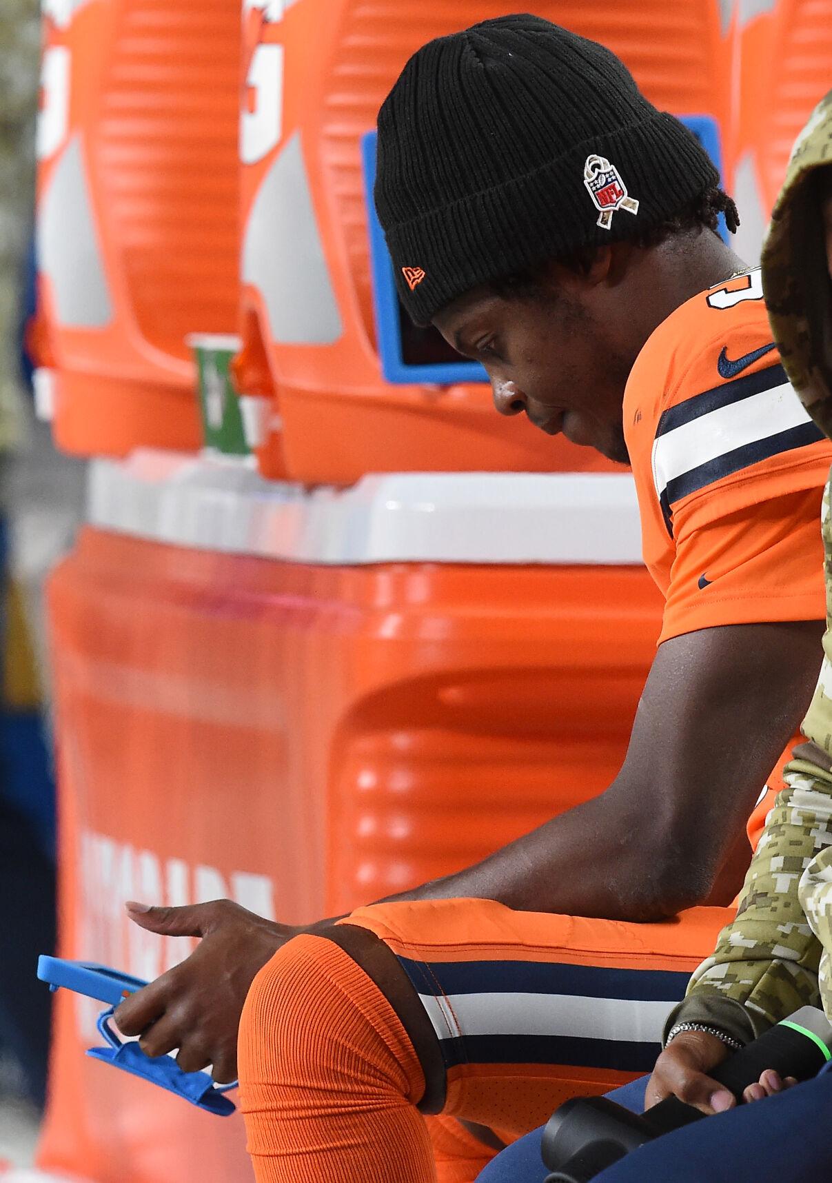 111521k-s-broncos-eagles 14.JPG